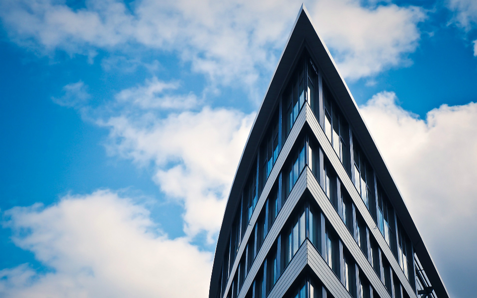 Investidores-Cores-continuam-a-desejar-imobiliario-europeu.jpg