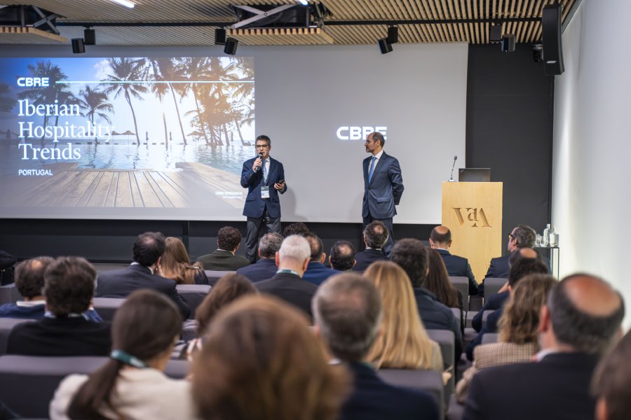CBRE - Iberian Hospitality Trends (2).jpg