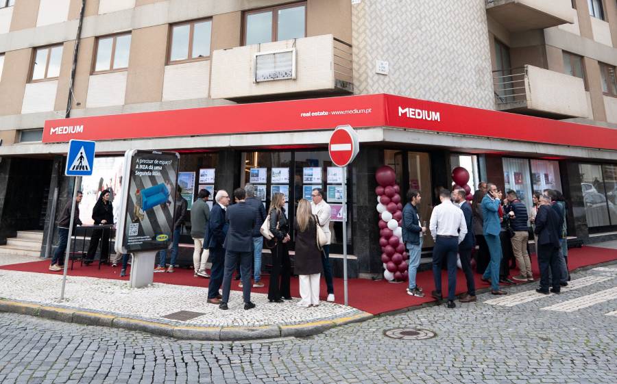 Inauguração da nova loja da MEDIUM em Vila do Conde (1).jpg