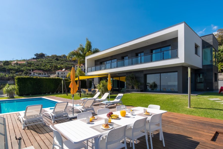 LovelyStay_Madeira.jpg