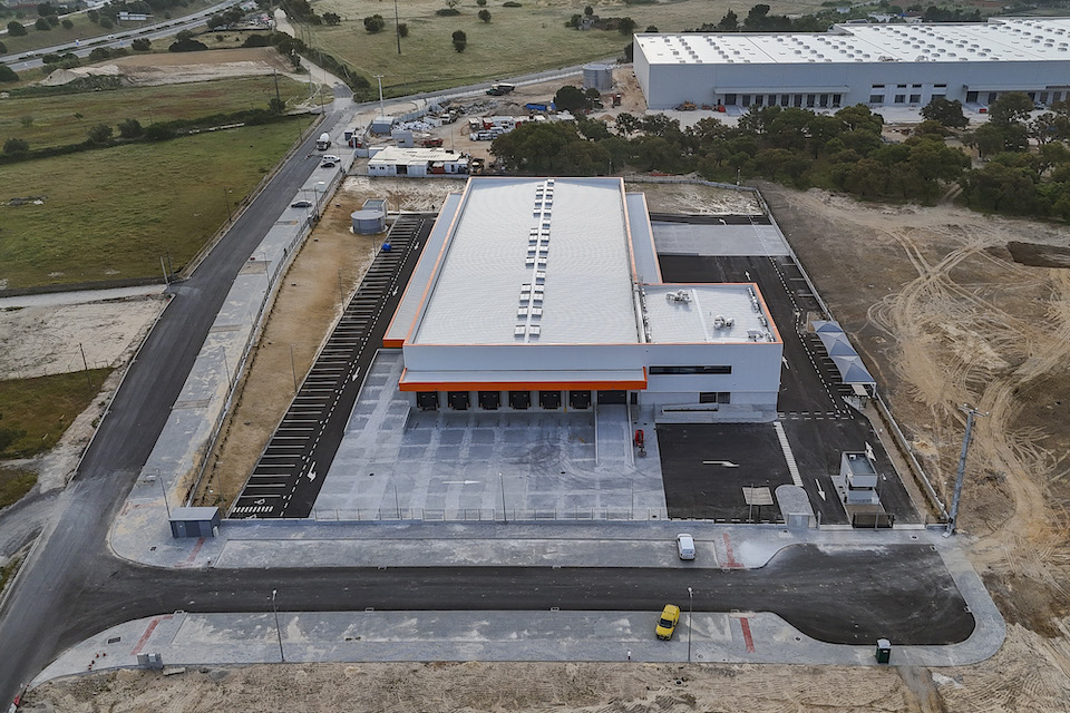 hub logístico no Montijo