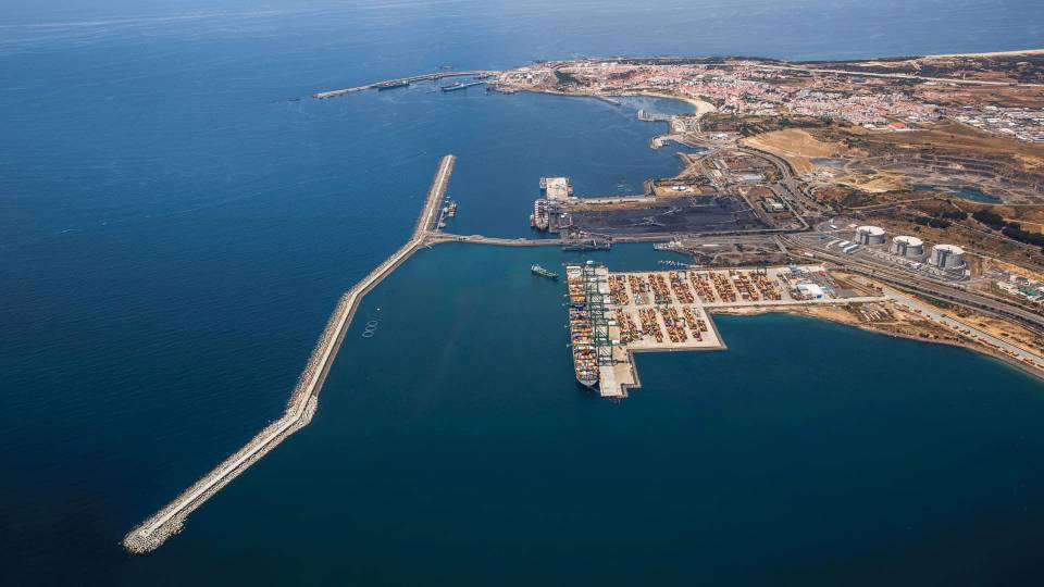porto-sines-r.jpg