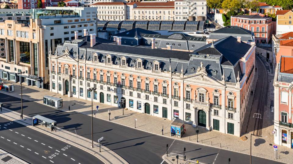 Palácio Foz - Foto cortesia Ícone da Web global TPS – Teixeira, Pinto & Soares, SA https___www.tps.com.pt TPS – Teixeira, Pinto & Soares, SA – Construção e Engenharia Civil.jpg