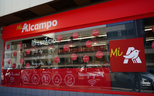 Auchan fecha 25 supermercados em Espanha e suprime mais de 700 postos de trabalho