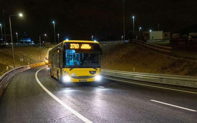 Obras no IC20 terminaram mas «engarrafamentos» para chegar à Ponte 25 de Abril continuam...
