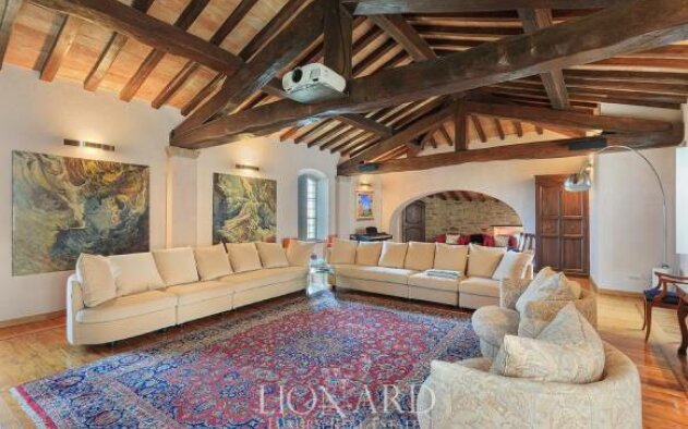 História e luxo no coração da Itália à venda por 18,5 M€