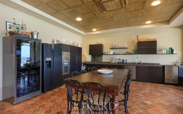 História e luxo no coração da Itália à venda por 18,5 M€