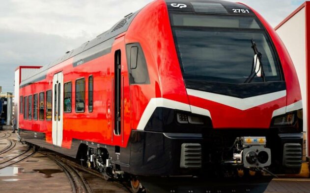 Governo anuncia mais 36 comboios para uma frota regional envelhecida