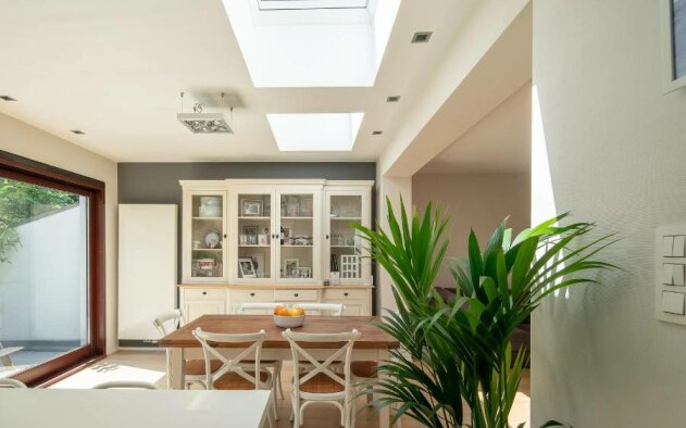 Decoração emocional: a casa que se sente — e a luz natural como protagonista em 2026