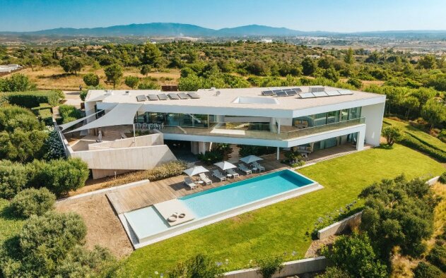 Villa Pernoi: arquitectura de autor chega ao mercado de luxo em Lagos