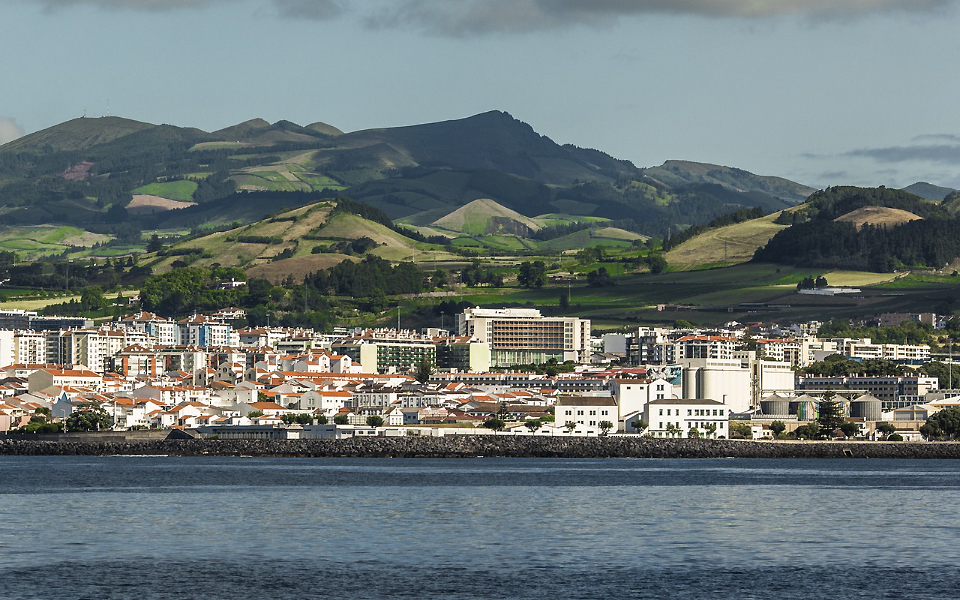 Azores - Ponta Delgada - Image by diana.grytsku - Freepik.jpg
