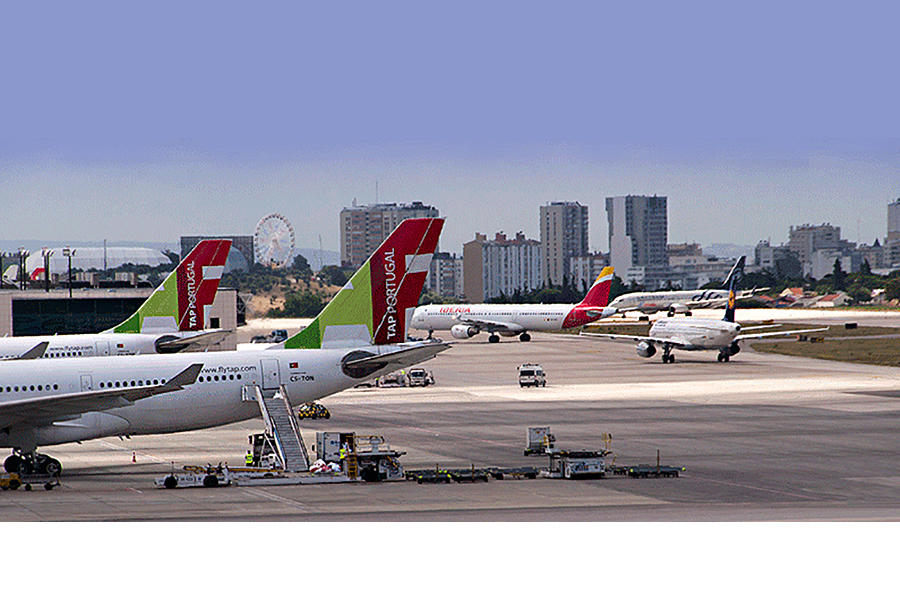 Passageiros nos aeroportos nacionais sobem 4,9% para 42 milhões até Julho