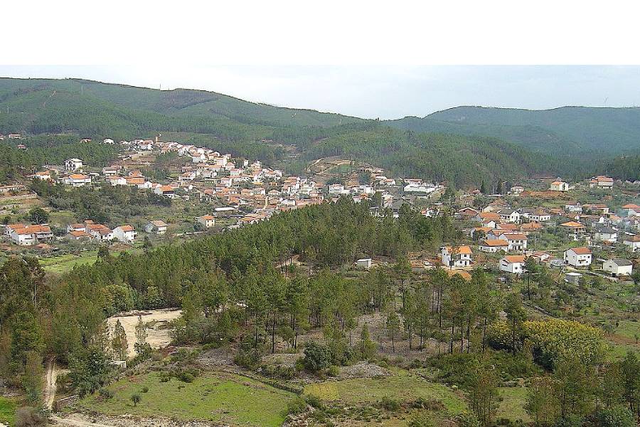 Pampilhosa da Serra -Foto vitoroliveira wikimedia.jpg