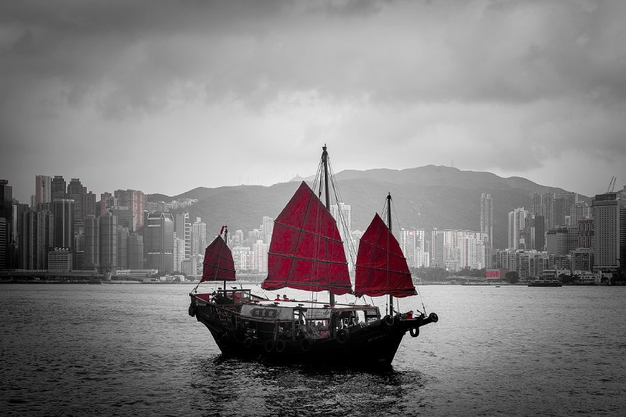 hong-kong-foto Image by Monika Häfliger from Pixabay.jpg