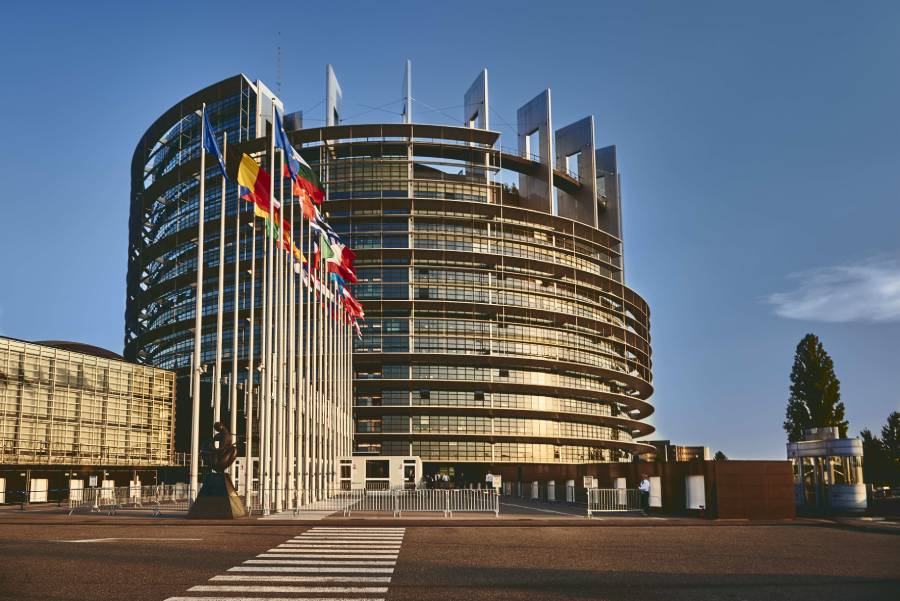 european-parliament-wirestock em Freepik.jpg