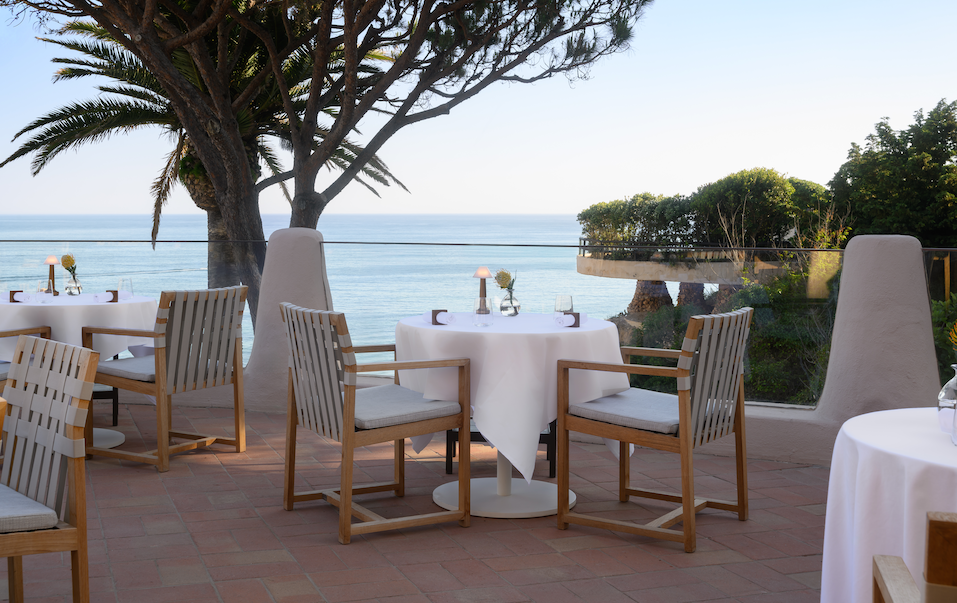 Coral, do Vilalara Grand Hotel Algarve, entra no Guia Michelin Portugal 2026