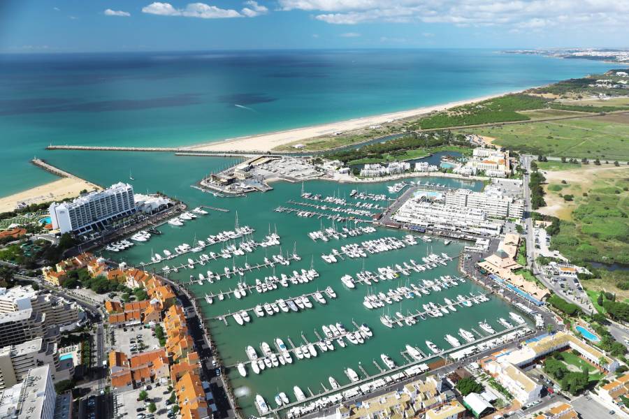 Marina-de-vilamoura.jpg