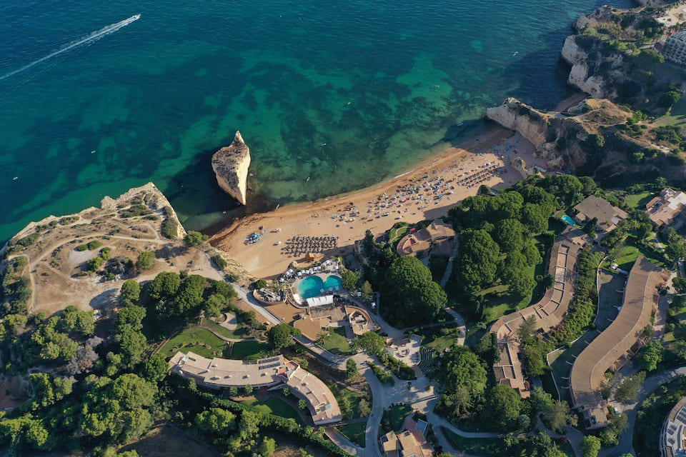 Vilalara celebra 60 anos com prémio de Melhor Hotel de Praia nos Portugal Travel Awards
