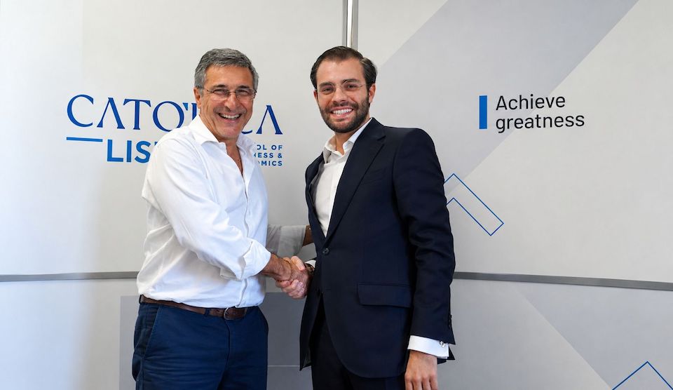 Professor Nuno Moreira da Cruz, da Católica-Lisbon SBE e Manuel Maria Gonçalves, CEO da APPII