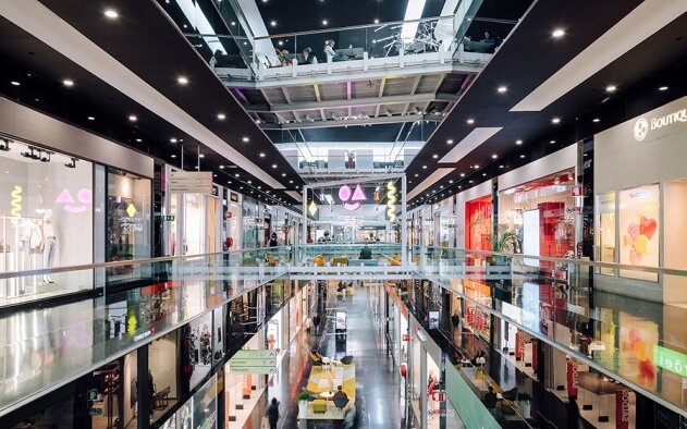 Centros comerciais receberam 600 milhões de visitas e geraram 14 mil M€ em 2024 