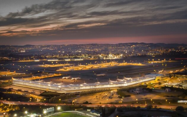Aeroporto Humberto Delgado em Lisboa