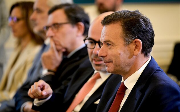 Luís Montenegro anuncia aumento das deduções à colecta para inquilinos e descida das taxas para senhorios