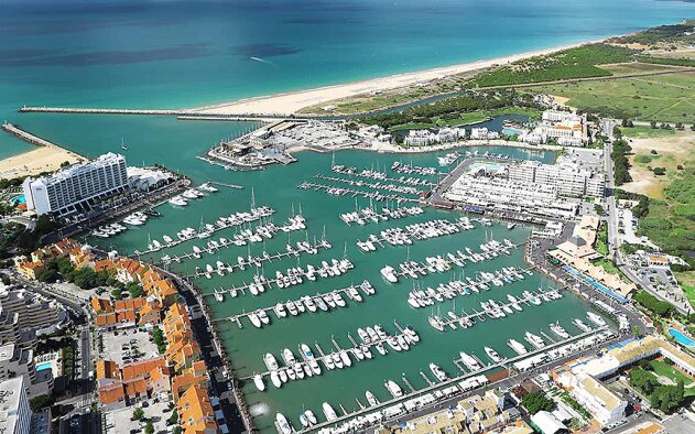 Marina de Vilamoura distinguida como “Superyacht Marina of the Year”