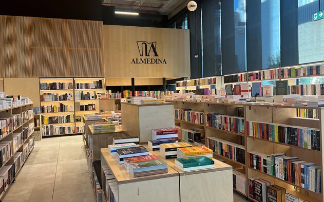 Livraria Almedina chega à Avenida Fontes Pereira de Melo