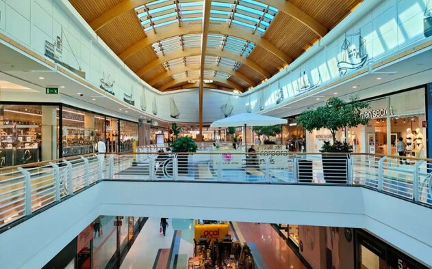 Investimento em imobiliário comercial cresce cerca de 10% em 2025