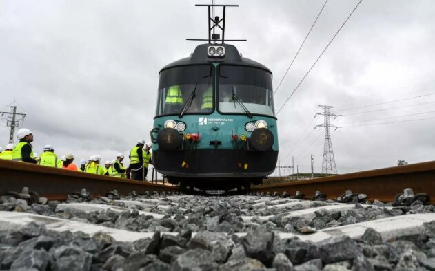 Linha Évora–Caia preparada para 250 km/h, mas exploração dependerá da rede e dos operadores