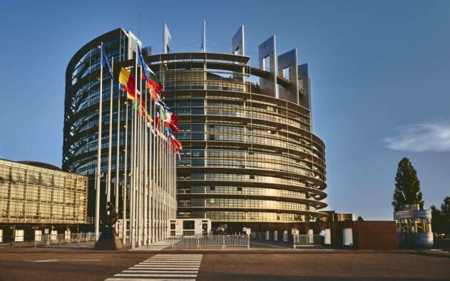 Eurodeputados votam primeiro relatório europeu sobre a crise da habitação