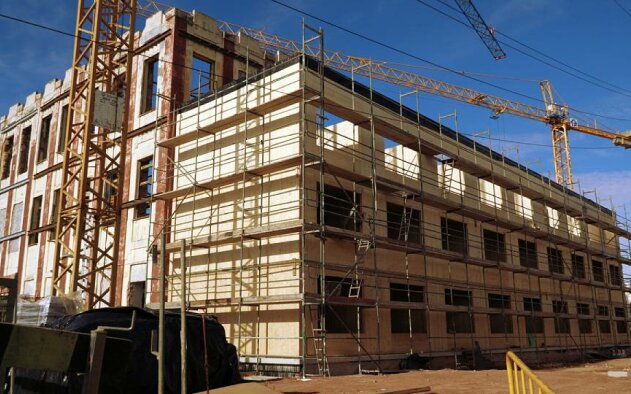 Coimbra: construção em madeira na reabilitação das Residências Universitárias Luís de Camões