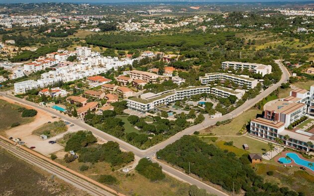 Conrad Meia Praia Algarve é o novo resort de luxo do Algarve da marca Hilton