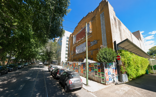 Antigo Cinema Paris vai dar lugar a edifício residencial com 19 fogos após quatro décadas devoluto