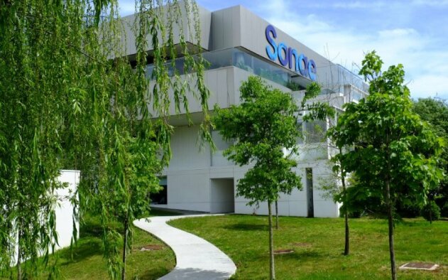 Sonae reduz emissões em 25% desde 2022 e reforça aposta em energias renováveis