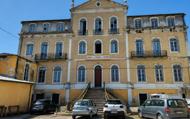 Edifício do antigo Grémio da Lavoura na Baixa de Coimbra vendido por 5,8 ME